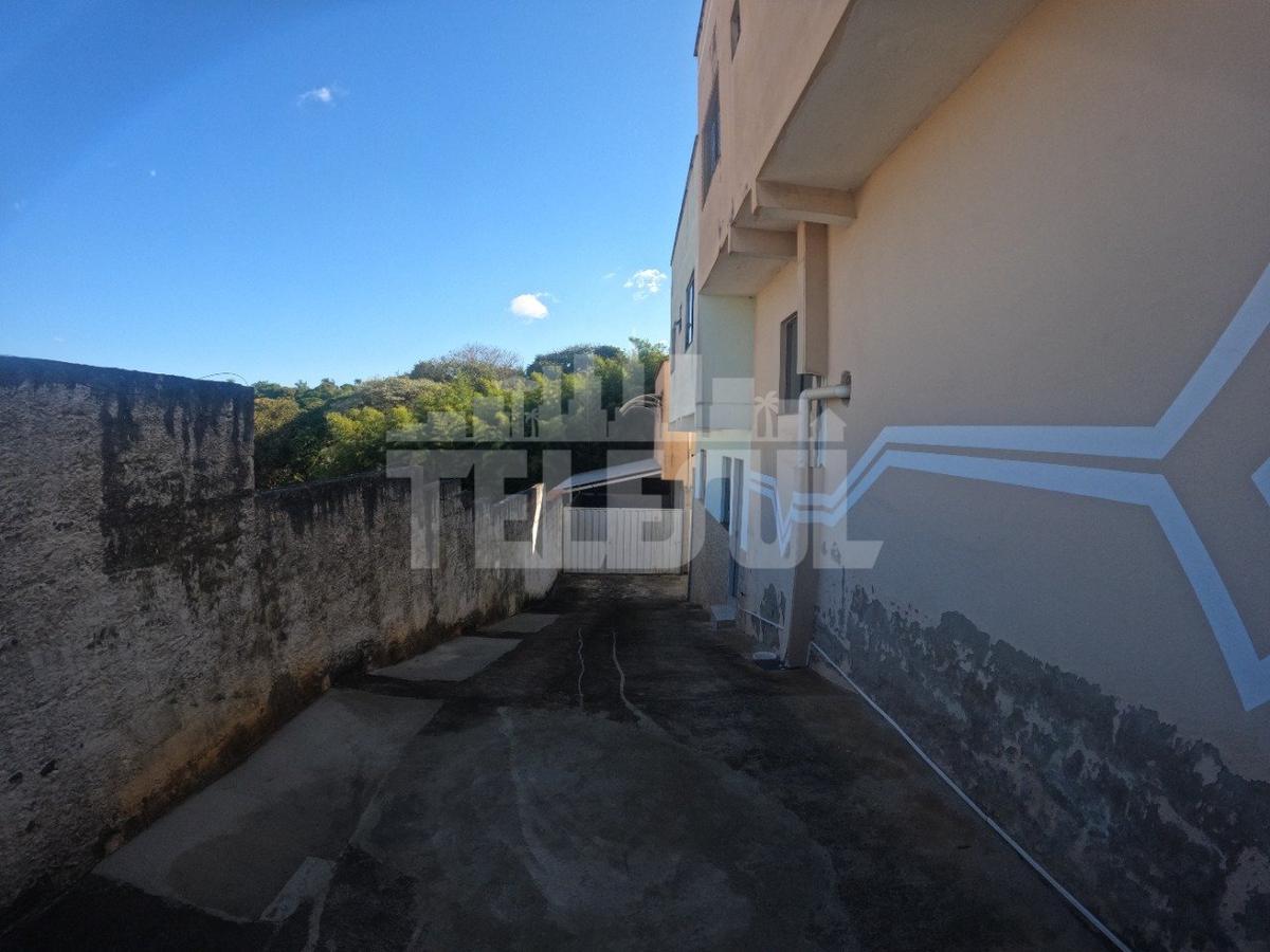 Casa, Bom Pastor, 2 Quartos, 1 Vaga