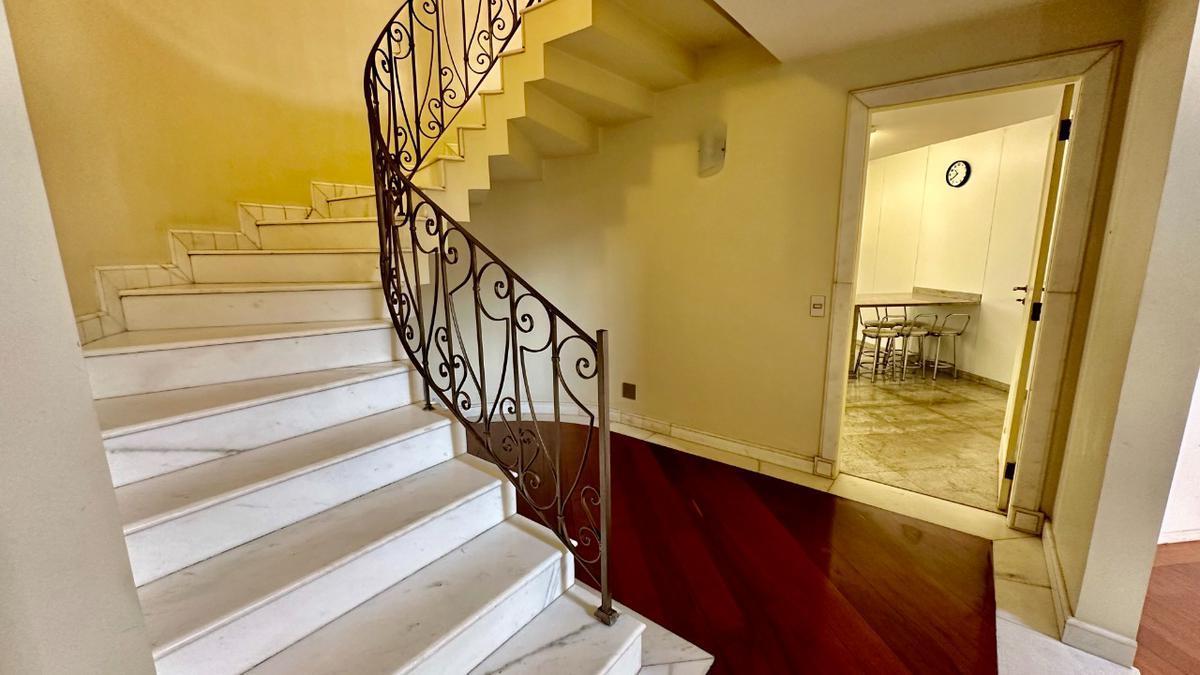 Casa, Bandeirantes (pampulha), 5 Quartos, 10 Vagas, 3 Suítes