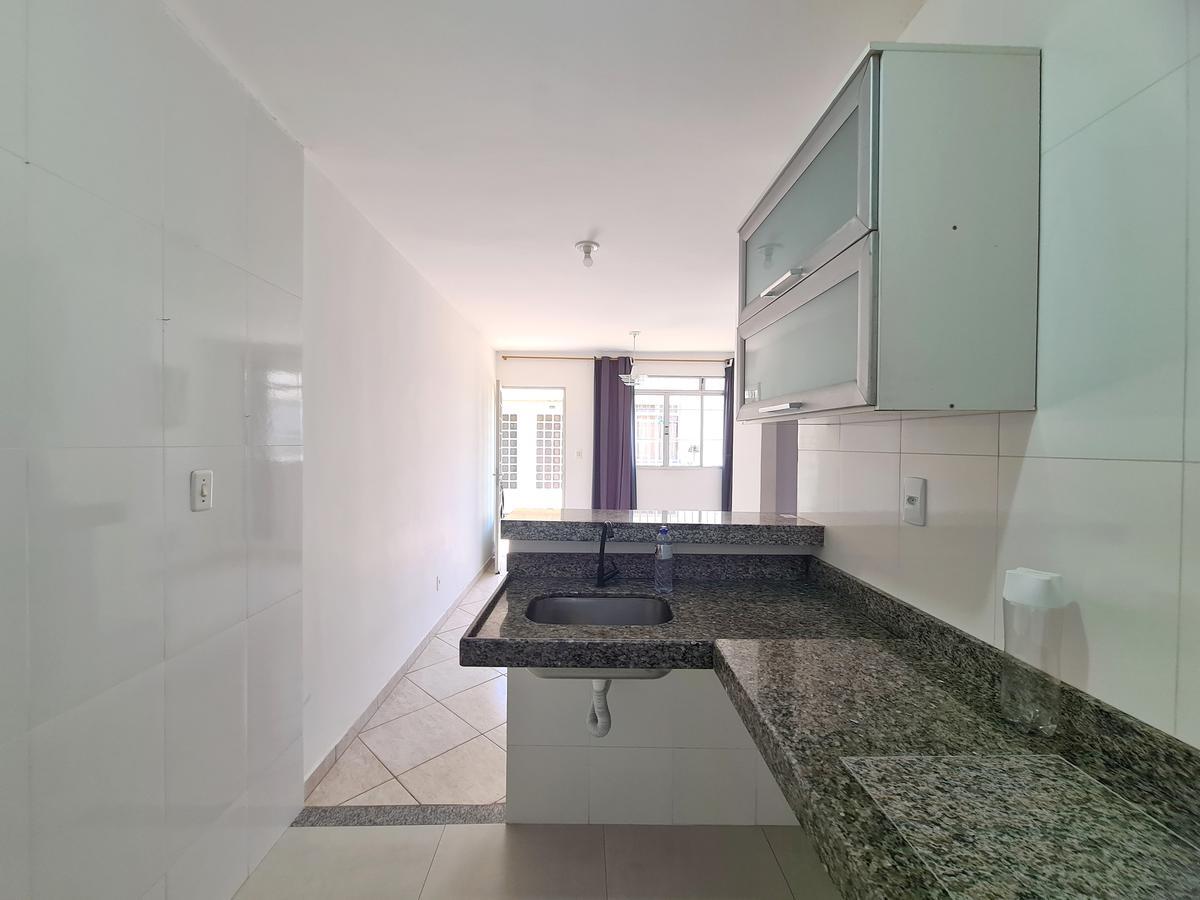 Casa, Ressaca, 2 Quartos, 1 Vaga