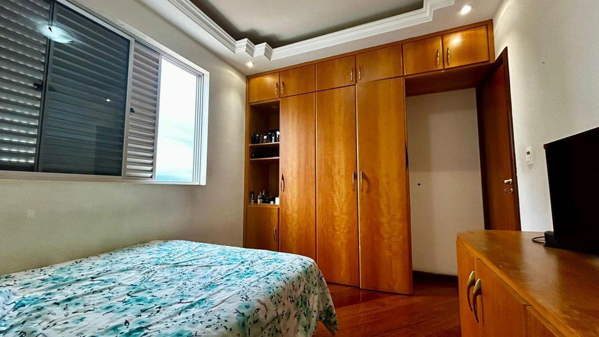 Apartamento, Indaiá, 5 Quartos, 2 Vagas, 1 Suíte