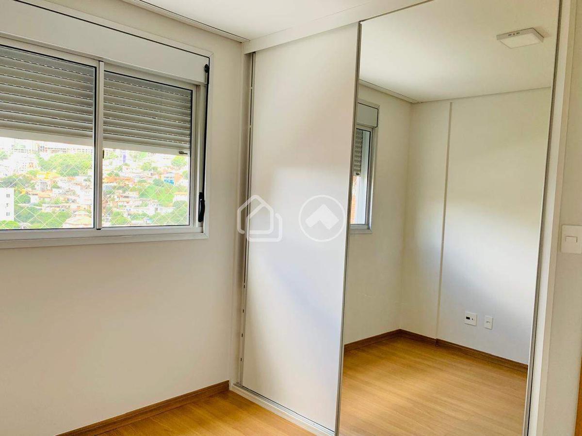 Apartamento, Palmeiras, 2 Quartos, 2 Vagas, 1 Suíte