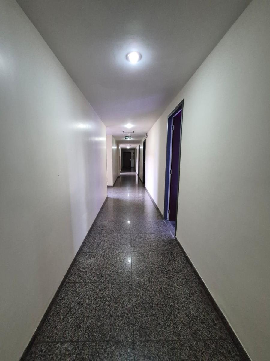 Sala, Estoril, 0 Quarto, 2 Vagas