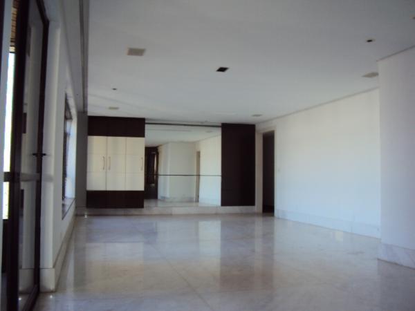 Apartamento, Funcionários, 4 Quartos, 5 Vagas, 4 Suítes