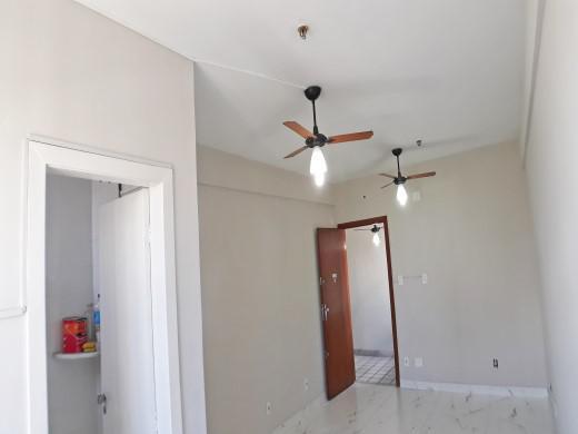 Sala, Centro, 0 Quarto, 1 Vaga