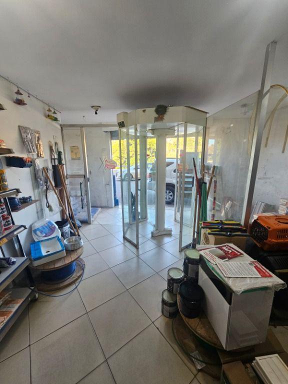 Andar, Água Férrea, 0 Quarto, 0 Vaga