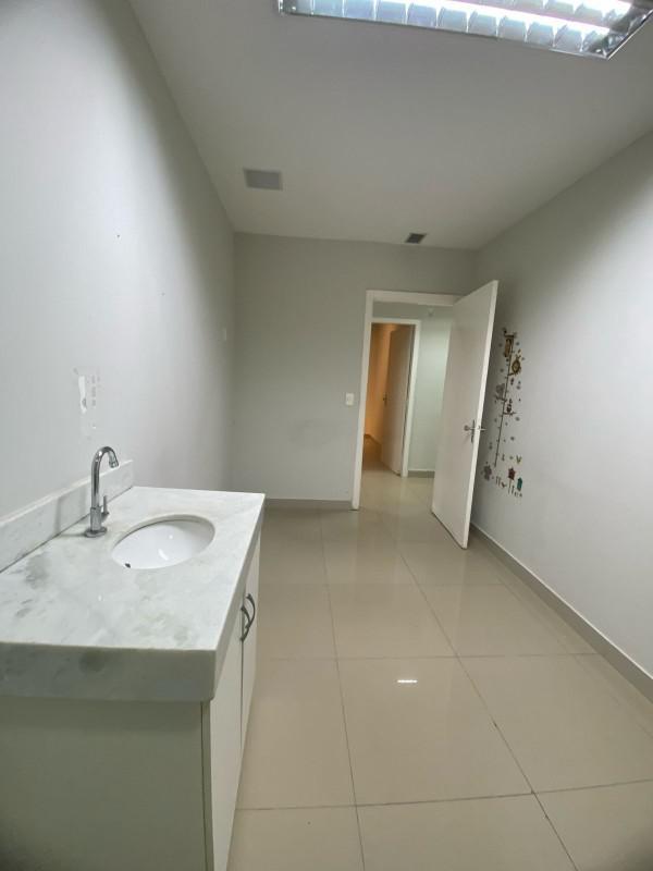 Andar, Jardim Bandeirantes, 0 Quarto, 7 Vagas