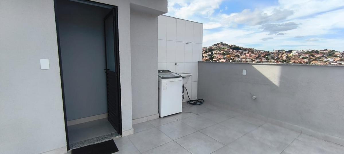 Cobertura, São Geraldo, 2 Quartos, 2 Vagas, 1 Suíte