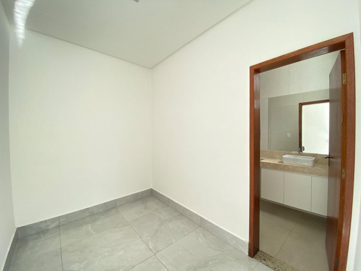 Casa, Iguaçu, 3 Quartos, 4 Vagas, 1 Suíte