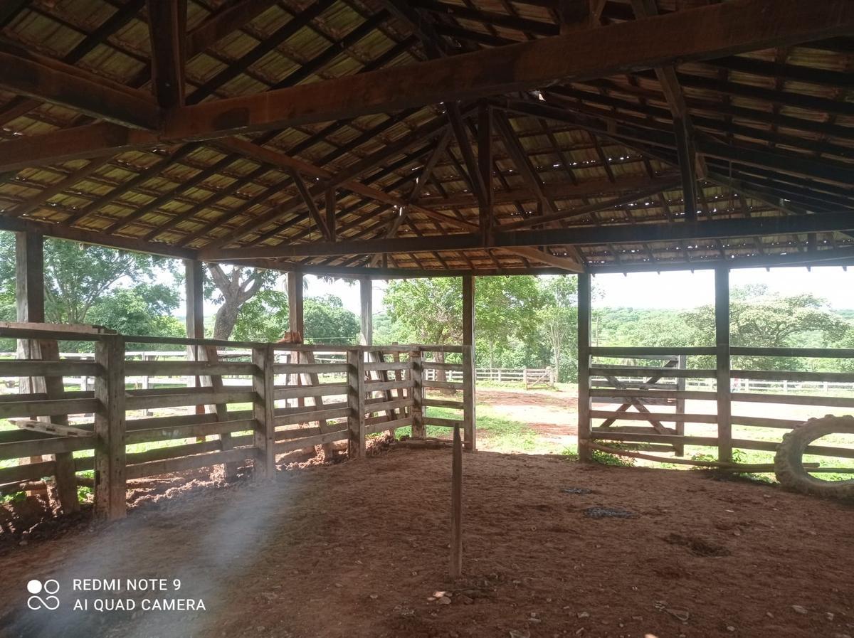 Fazenda, Água Quente