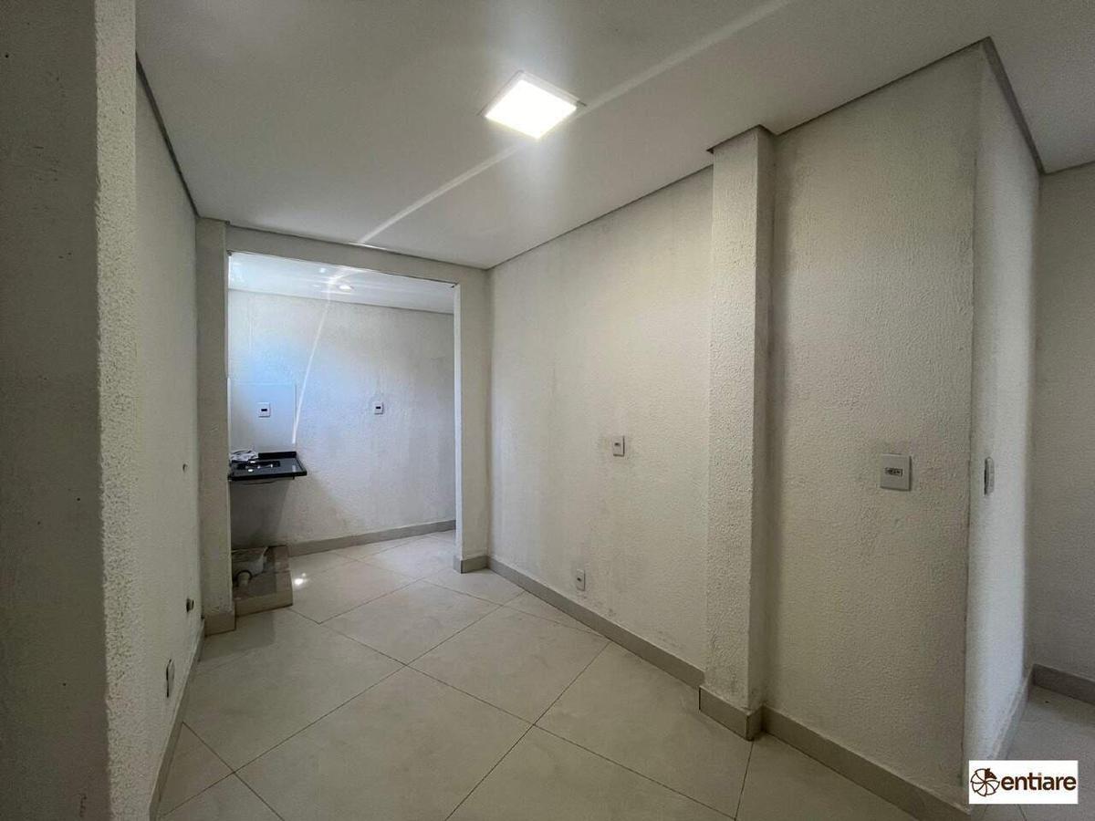 Sala, Luxemburgo, 0 Quarto, 0 Vaga