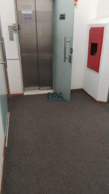 Sala, Savassi, 0 Quarto, 3 Vagas