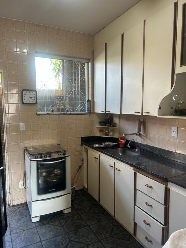 Casa, Pirajá, 3 Quartos, 8 Vagas, 1 Suíte