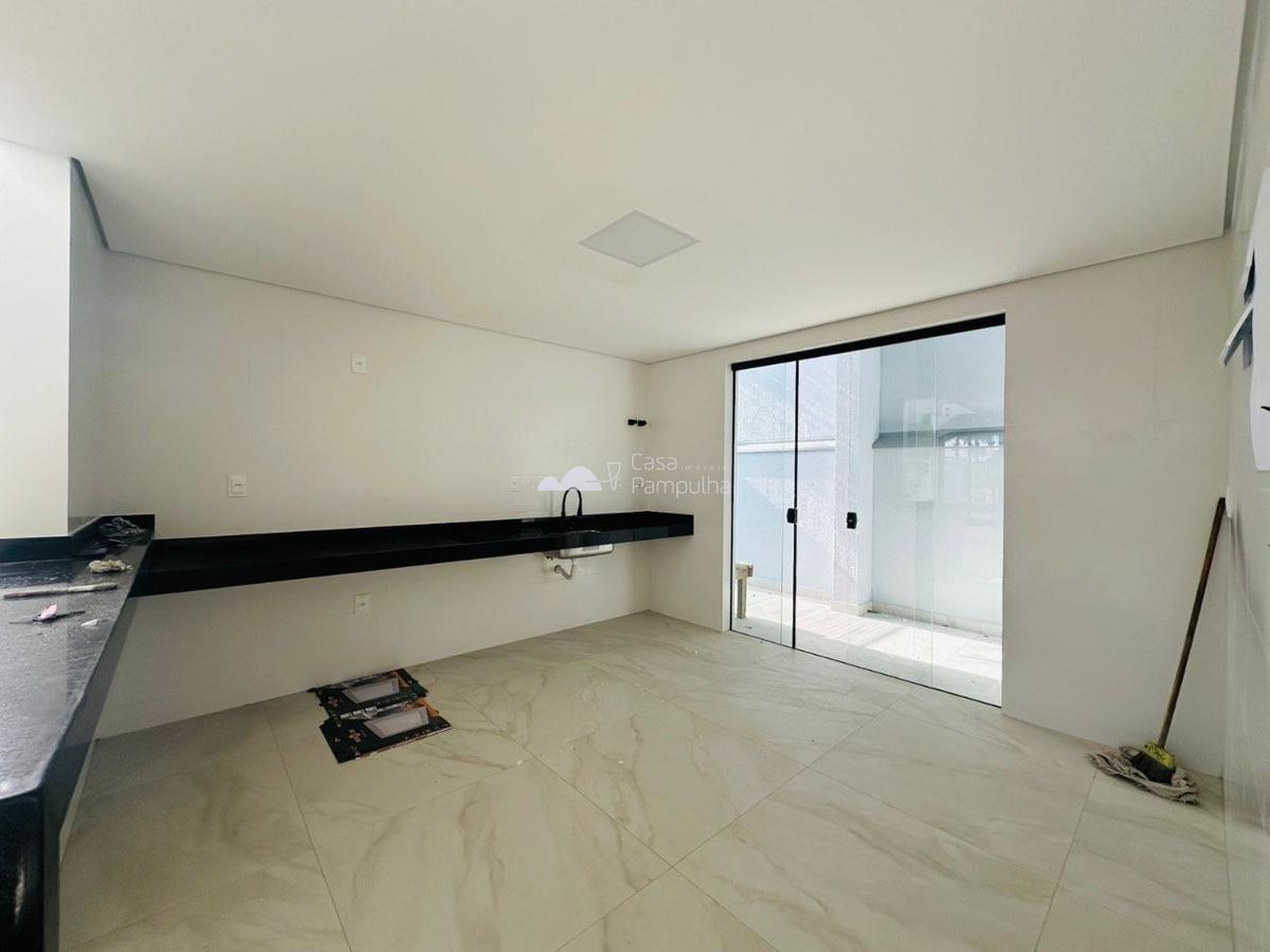 Casa, Planalto, 3 Quartos, 1 Vaga, 1 Suíte