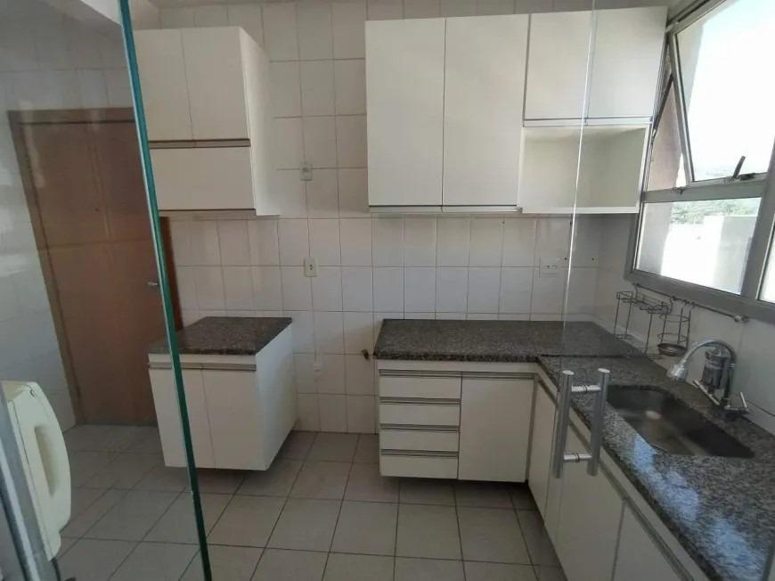 Apartamento, Estoril, 3 Quartos, 2 Vagas, 1 Suíte
