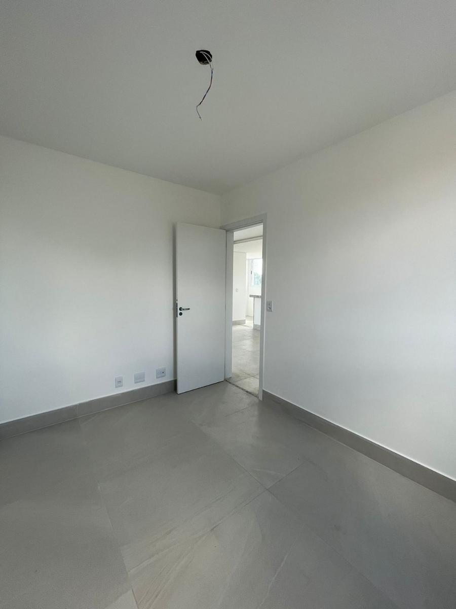 Apartamento, Ipiranga, 2 Quartos, 1 Vaga, 1 Suíte