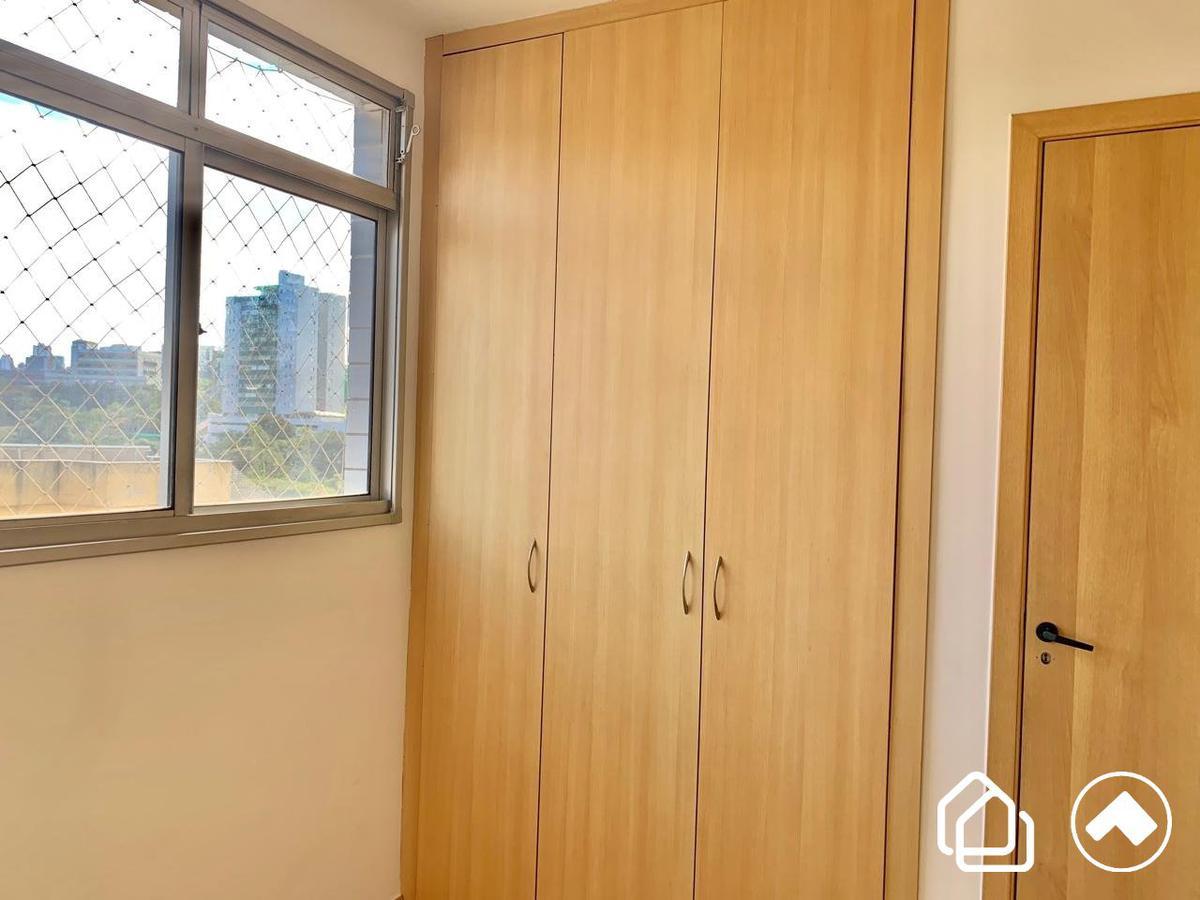 Apartamento, Estoril, 3 Quartos, 2 Vagas, 1 Suíte