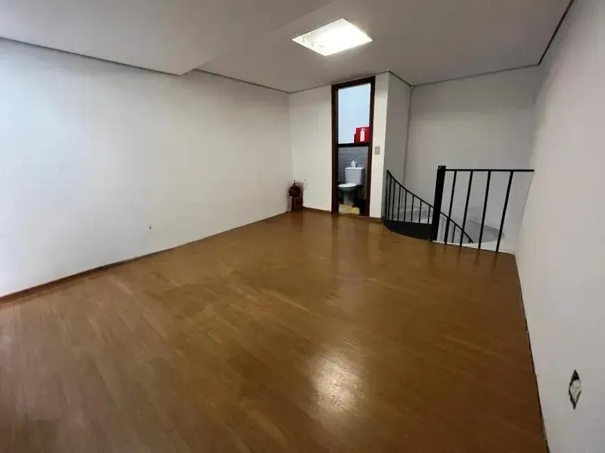 Andar, Vila da Serra, 0 Quarto, 1 Vaga