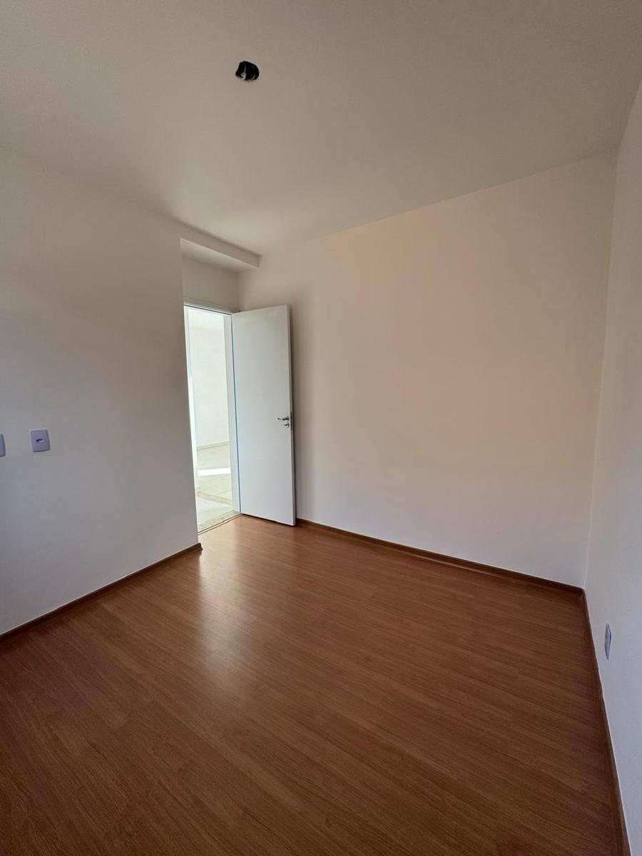Apartamento, Felixlândia (justinópolis), 2 Quartos, 1 Vaga
