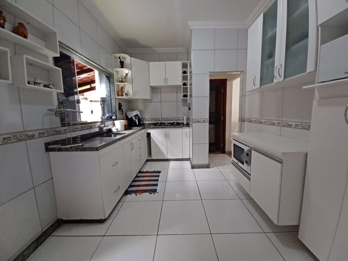 Casa, Jardim Riacho das Pedras, 3 Quartos, 3 Vagas, 1 Suíte