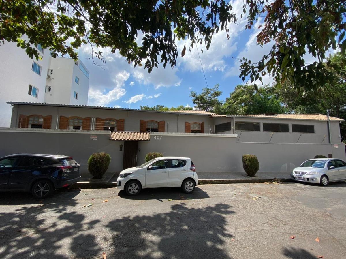 Casa, Itapoã, 6 Quartos, 3 Vagas, 1 Suíte