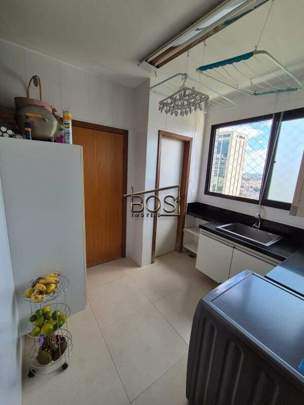 Apartamento, Luxemburgo, 4 Quartos, 3 Vagas, 2 Suítes