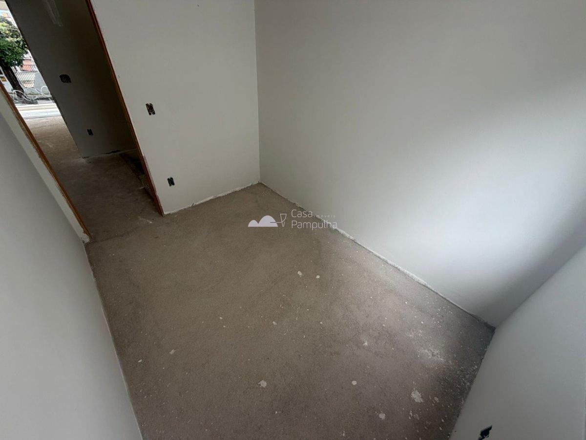 Casa, Santa Mônica, 3 Quartos, 4 Vagas, 1 Suíte