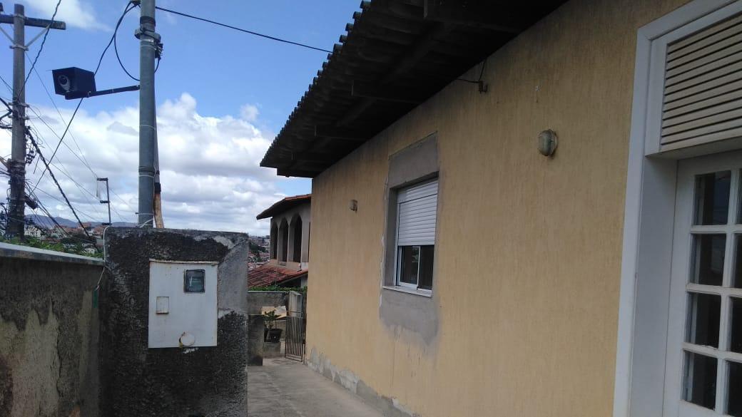 Casa, Álvaro Camargos, 3 Quartos, 3 Vagas, 1 Suíte