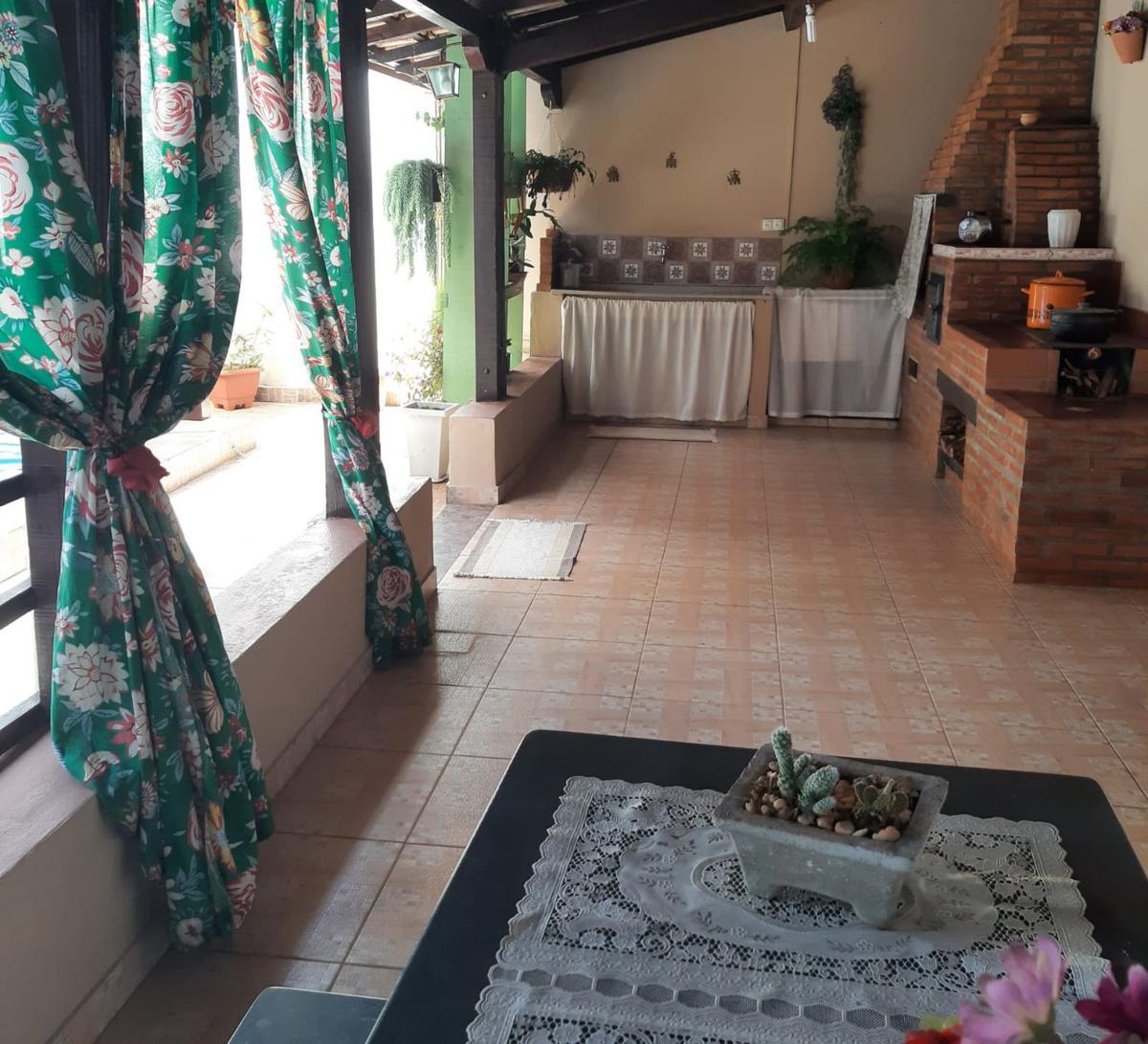 Casa, Guarujá, 3 Quartos, 2 Vagas, 1 Suíte