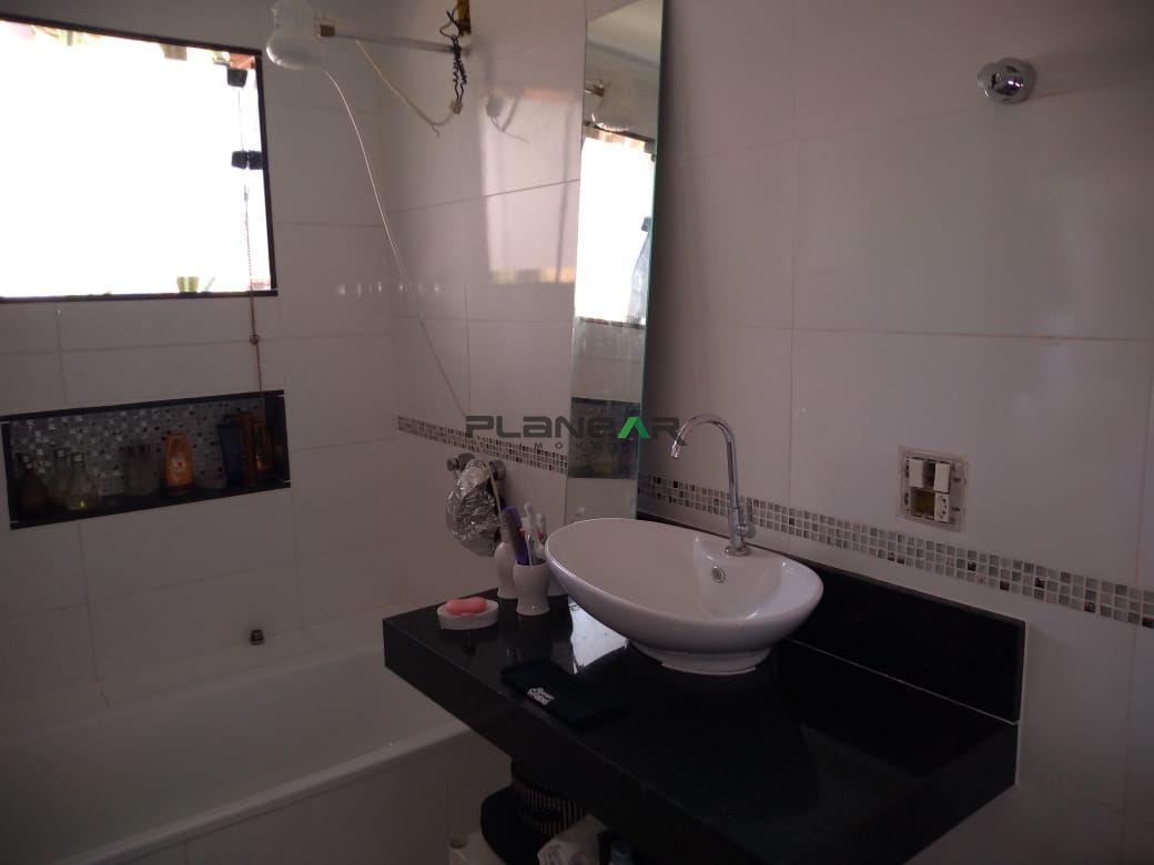 Casa, Jardim Riacho das Pedras, 3 Quartos, 2 Vagas, 1 Suíte