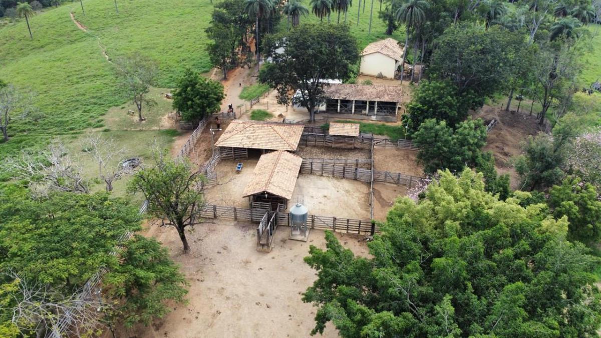 Fazenda, Zona Rural, 6 Quartos, 0 Vaga