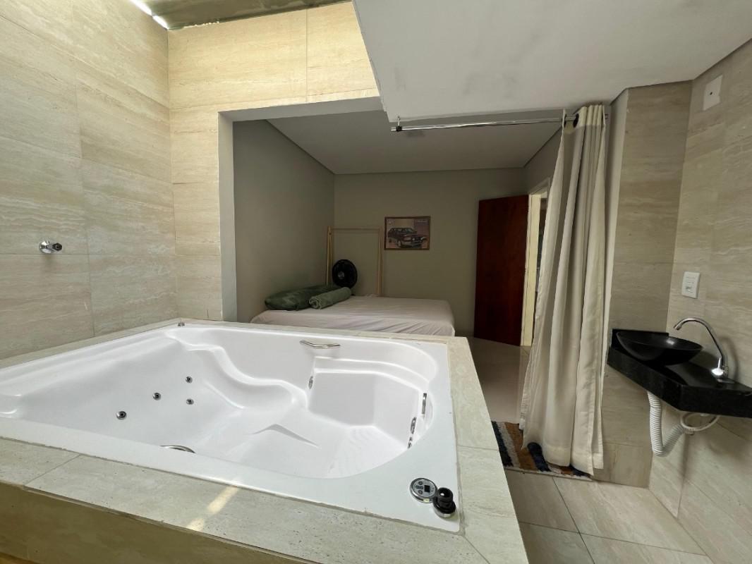 Casa, Jardim Riacho das Pedras, 3 Quartos, 2 Vagas, 1 Suíte