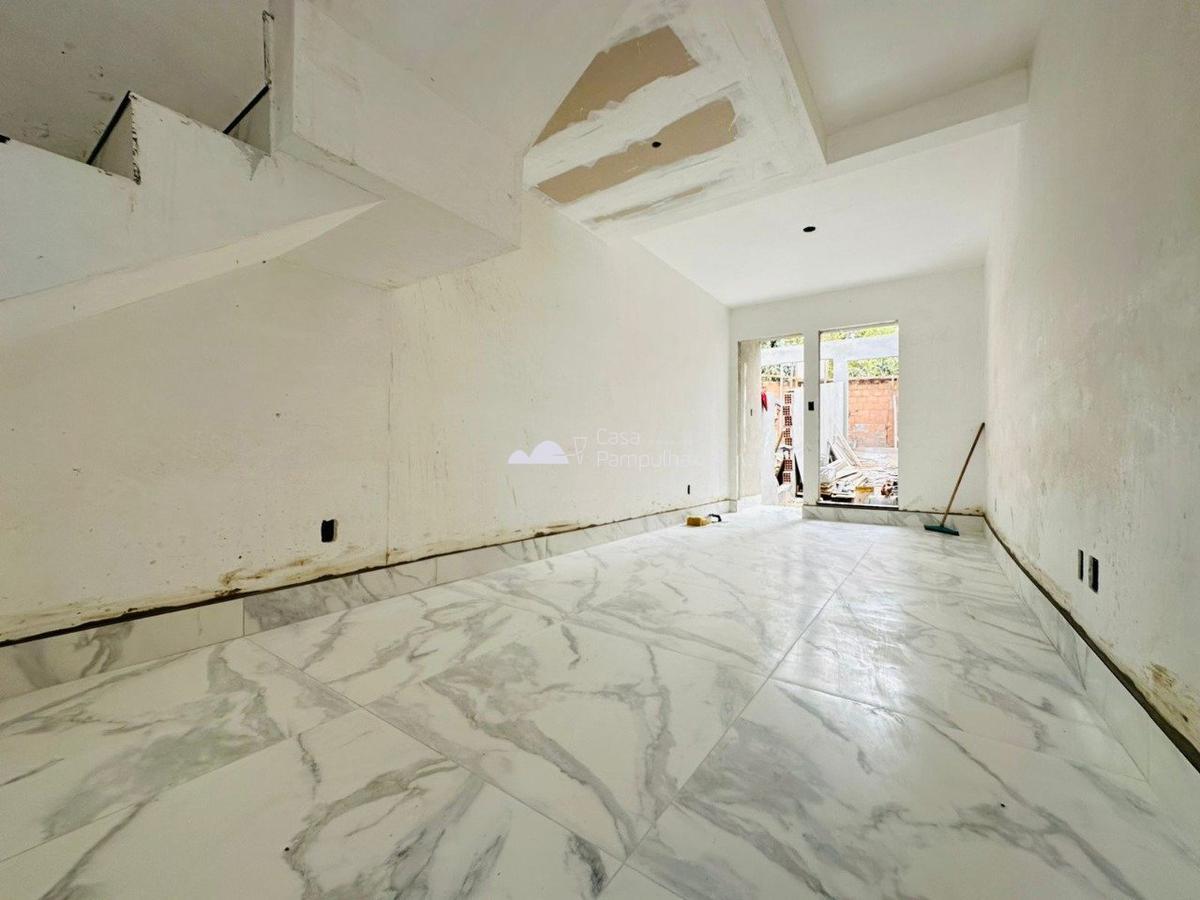 Casa, Jardim Leblon, 2 Quartos, 2 Vagas