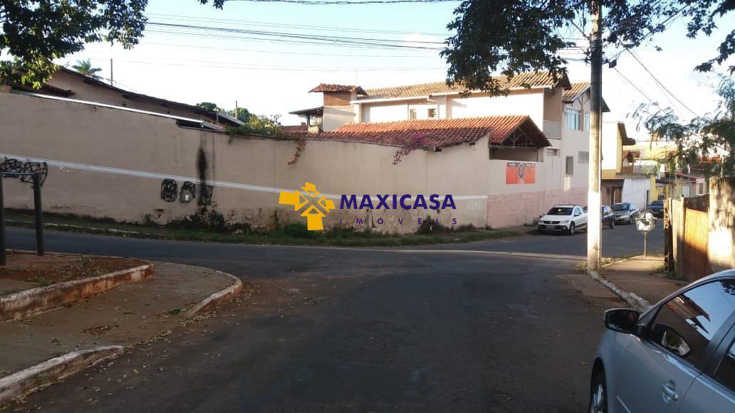 Lote, Centro, 0 Quarto, 0 Vaga