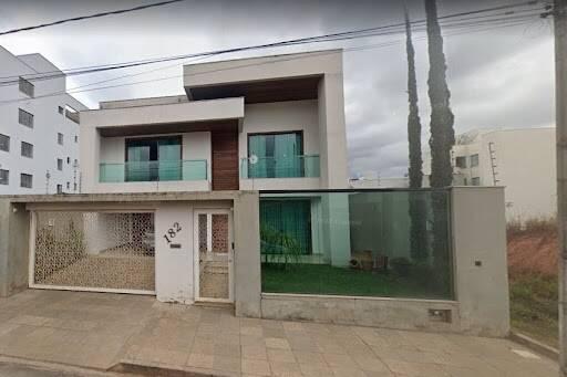 Casa, Belvedere, 3 Quartos, 3 Vagas, 1 Suíte