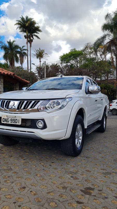 Mitsubishi L200 Triton Sport Hpe 2.4 CD Diesel Aut.