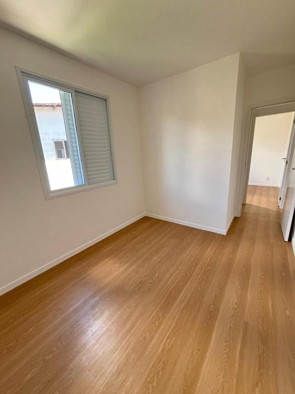 Apartamento, Sagrada Família, 3 Quartos, 2 Vagas, 1 Suíte