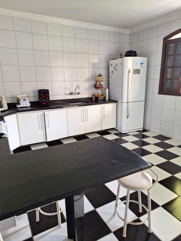 Casa, Siderúrgica, 3 Quartos, 0 Vaga