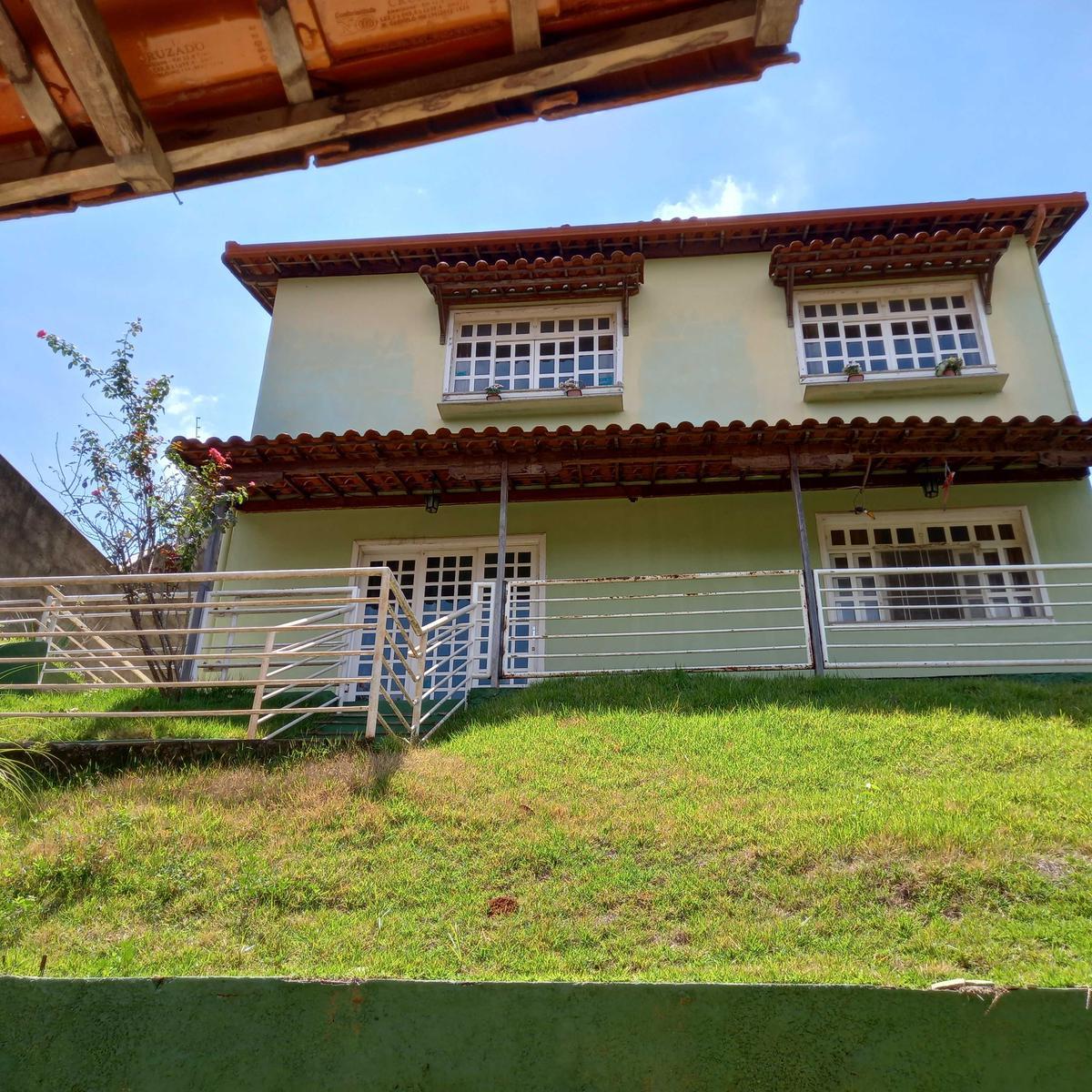 Casa, Santa Terezinha, 3 Quartos, 2 Vagas, 1 Suíte