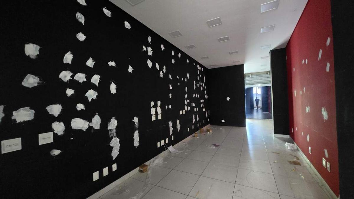 Loja, Buritis, 1 Vaga