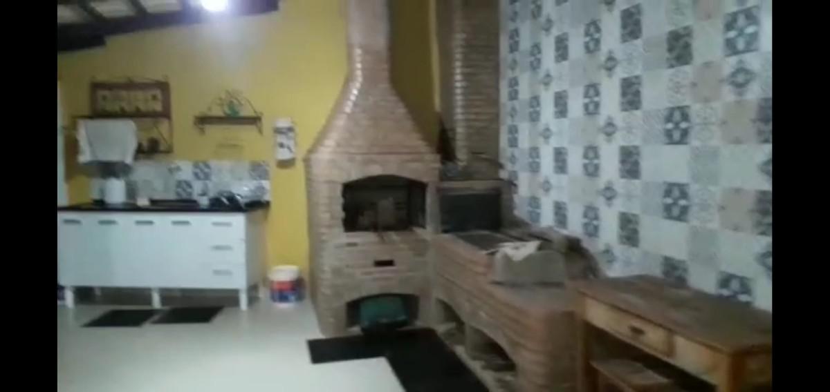 Fazenda, Bicuíba, 4 Quartos, 10 Vagas, 2 Suítes