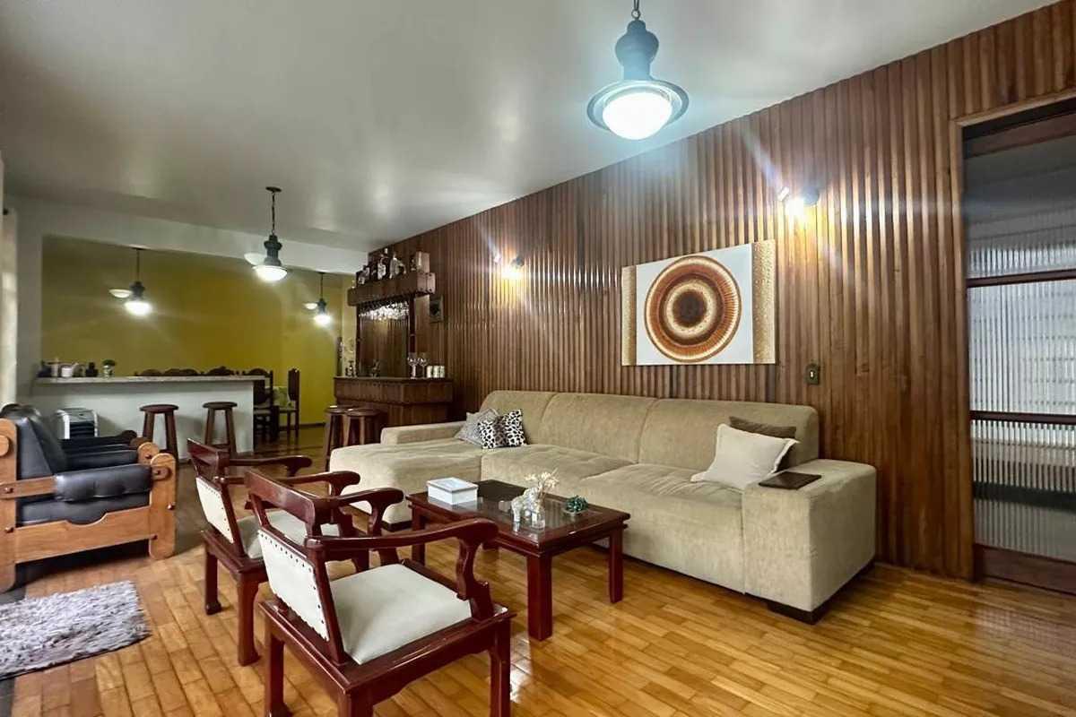Casa, Serra, 4 Quartos, 4 Vagas, 1 Suíte