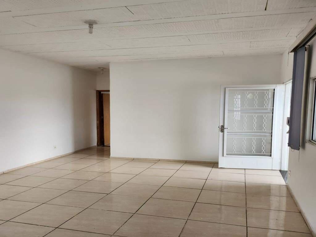 Casa, Santa Cruz, 2 Quartos, 1 Vaga