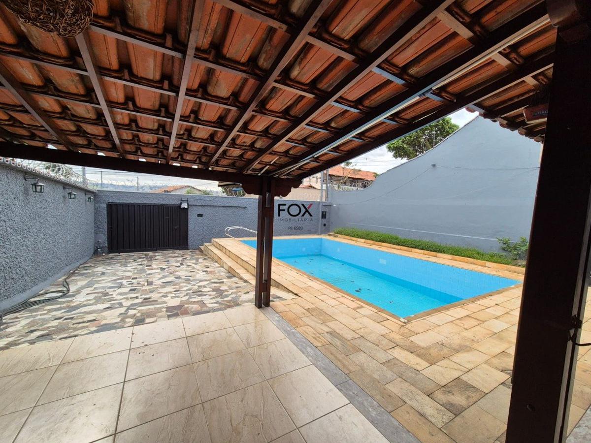 Casa, Alípio de Melo, 3 Quartos, 4 Vagas