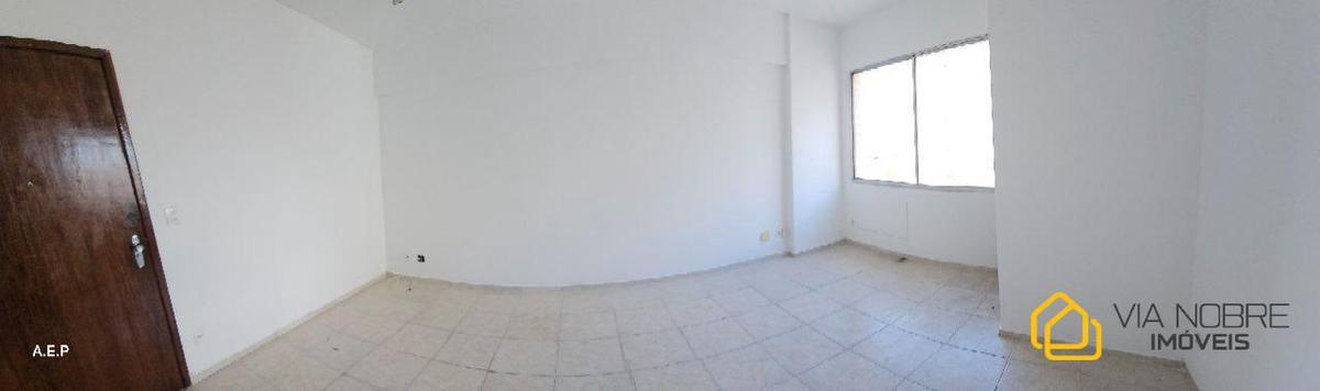 Sala, Barro Preto