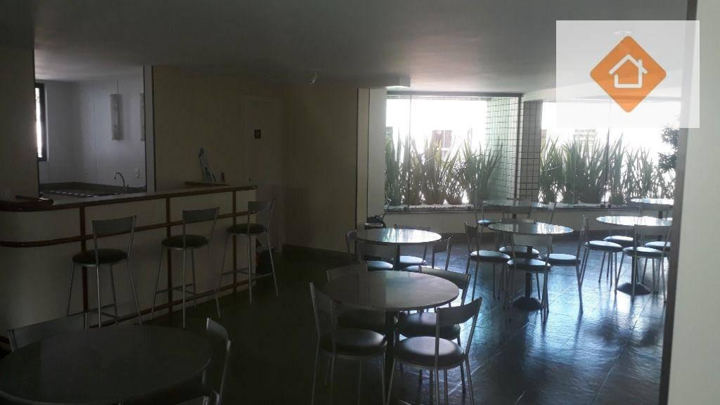 Apart Hotel, Funcionários, 1 Quarto, 1 Vaga, 1 Suíte