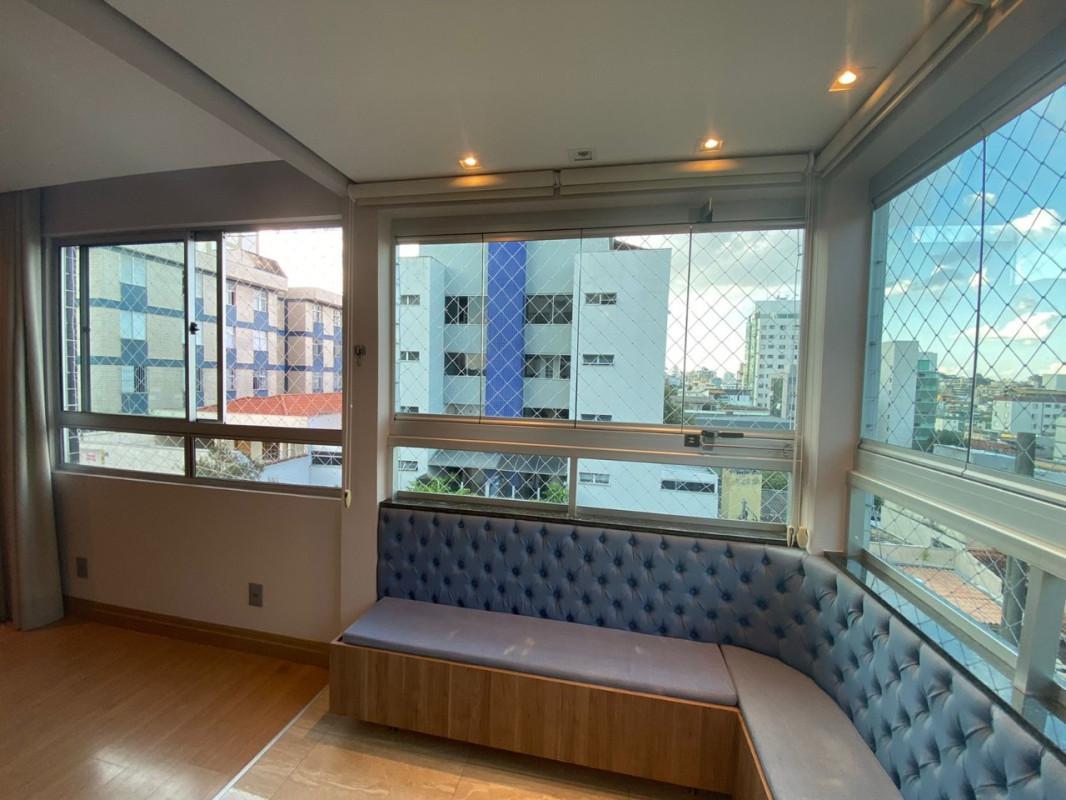 Apartamento, Sagrada Família, 3 Quartos, 2 Vagas, 1 Suíte