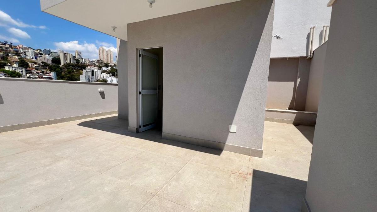 Cobertura, Santa Efigênia, 2 Quartos, 2 Vagas, 1 Suíte