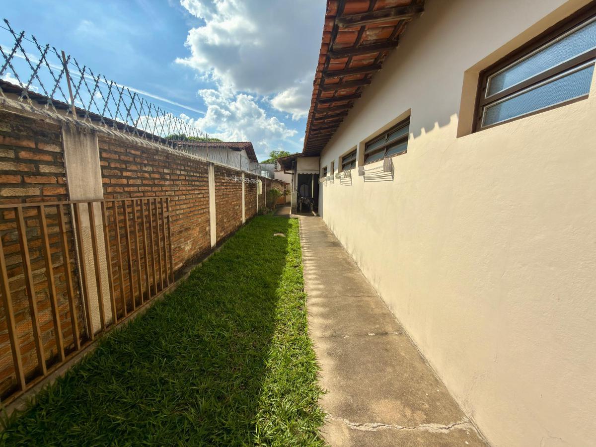 Casa, Bandeirantes (pampulha), 4 Quartos, 10 Vagas, 2 Suítes