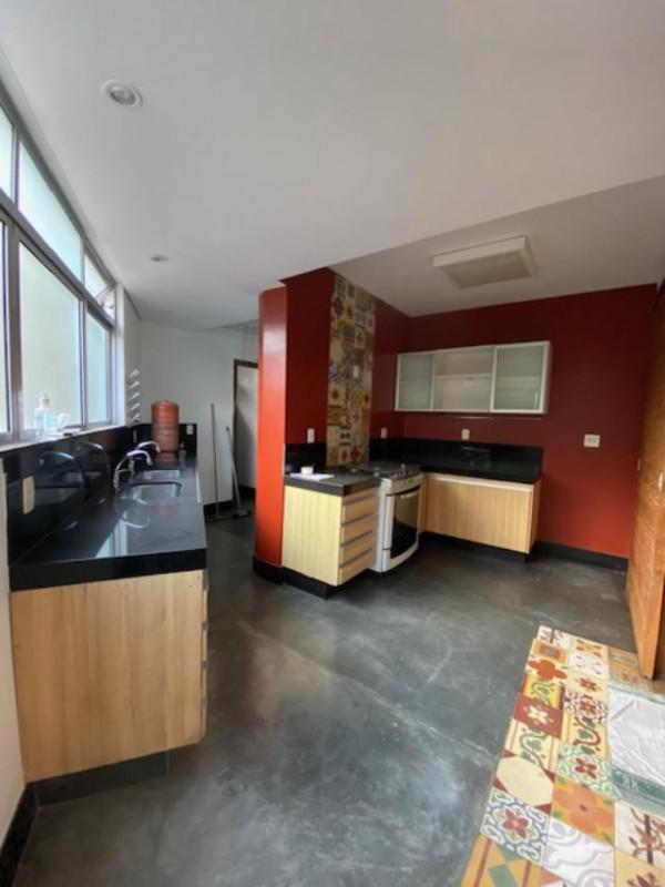 Cobertura, Savassi, 4 Quartos, 2 Vagas, 1 Suíte