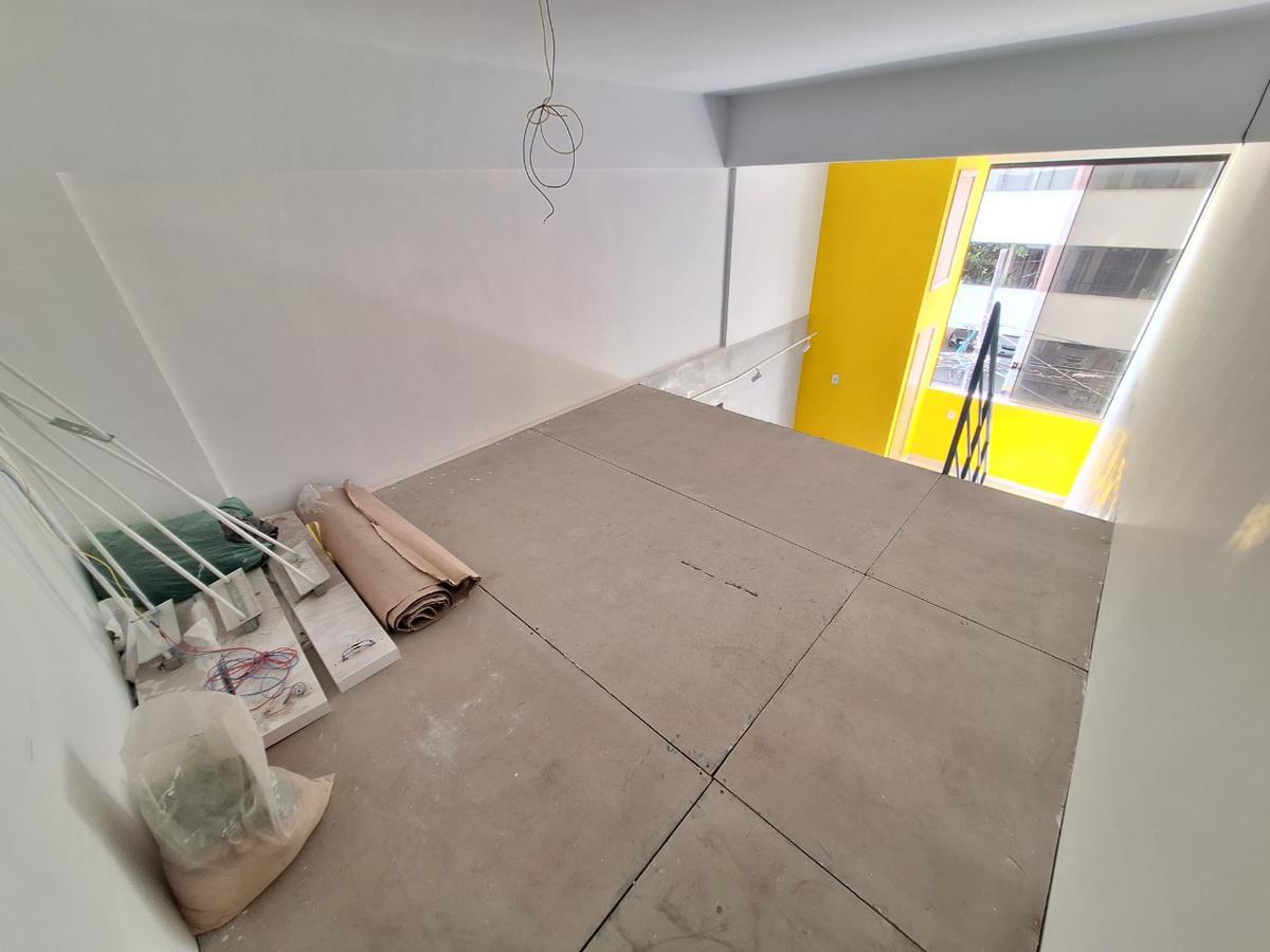 Sala, São José, 0 Quarto, 1 Vaga